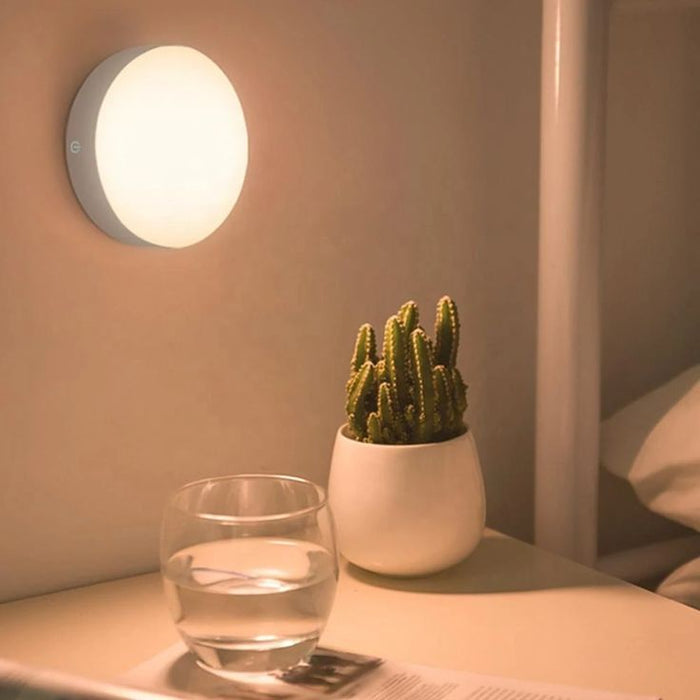 ✨ Smart Motion Sensor LED Light – 🔋 USB Rechargeable & 🌟 Energy Efficient 💡
